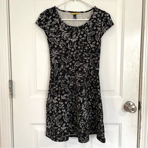 Aeoropostale Prince & Fox Black Floral Skater Dress